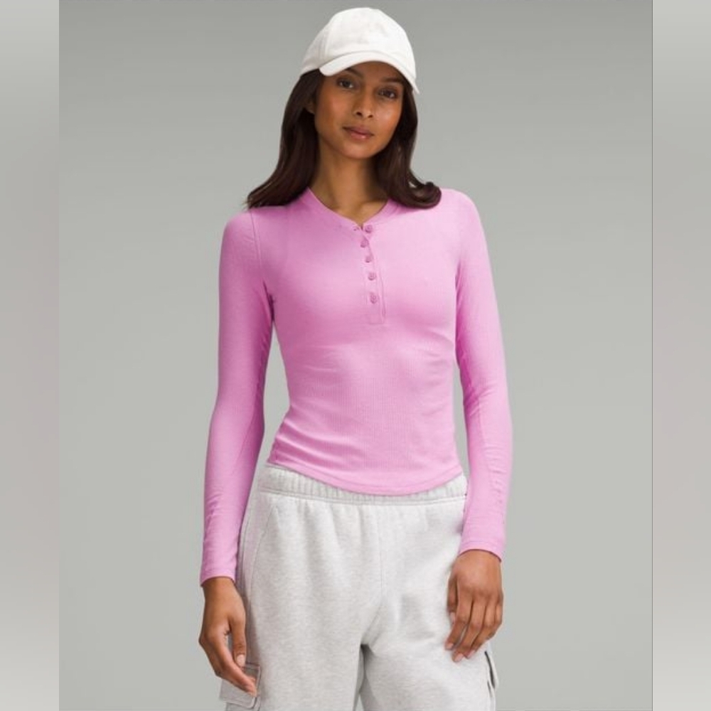 NWT - Lululemon Hold Tight Long Sleeve Henley - sz 8 Dahlia Mauve